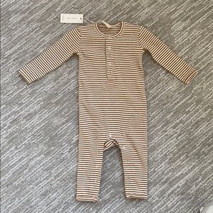 Quincy may baby jumpsuit 6-12 months